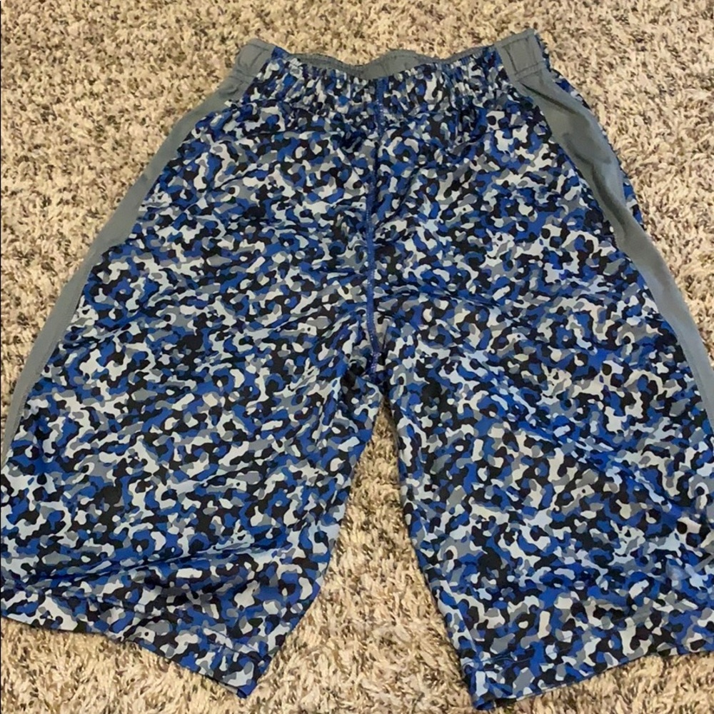 EUC Boys Nike Basketball Shorts